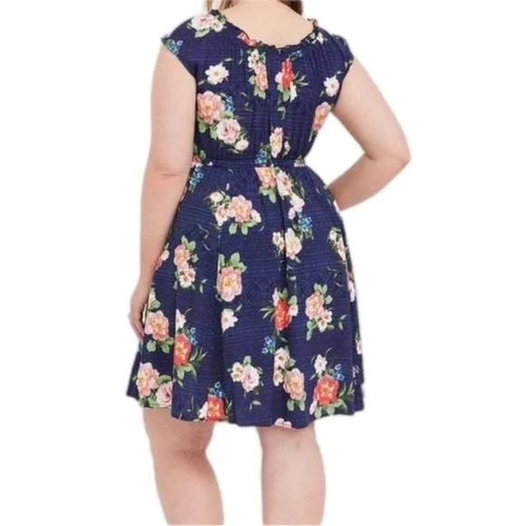 Torrid Navy Blue challis tie front skater dress size 1-1X/14-16 - Picture 5 of 12